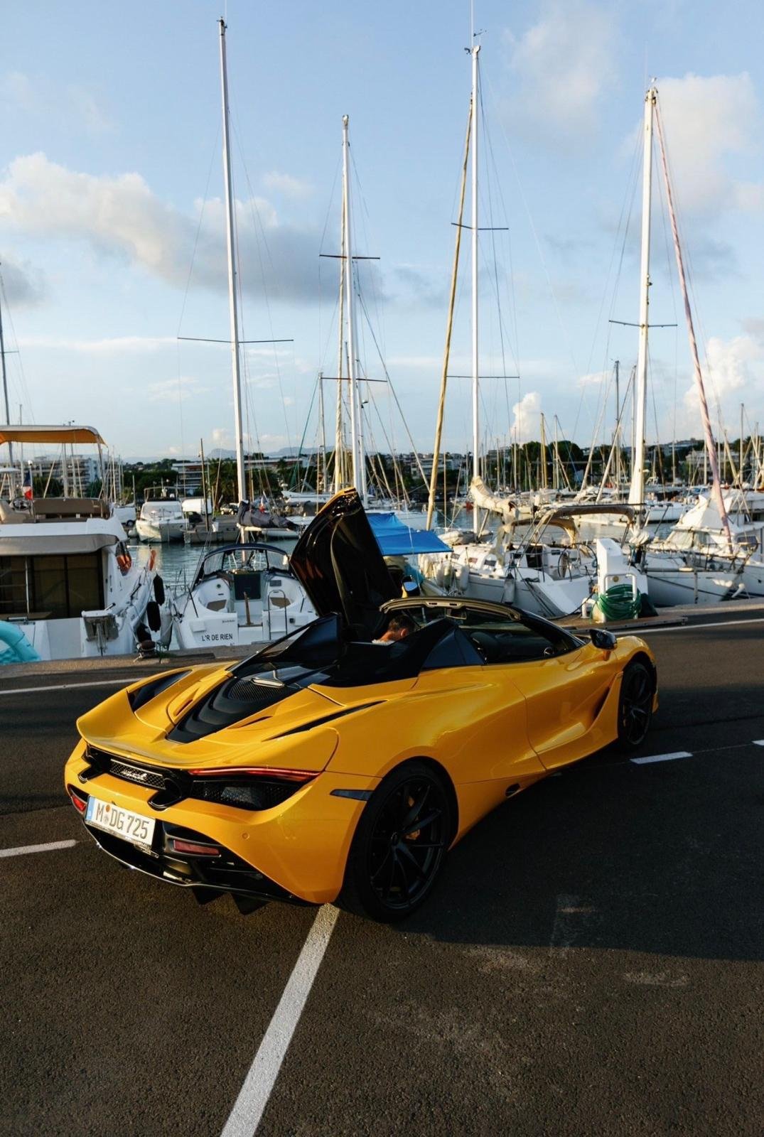 McLaren 720S Spider — photo 2